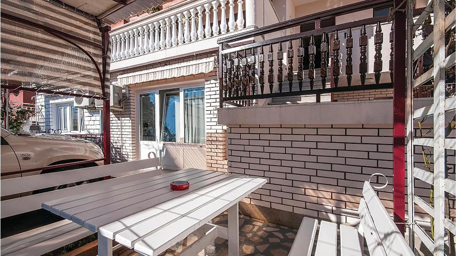 Beautiful Apartment In Pula With Kitchen